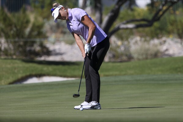 Pga shorts sales
